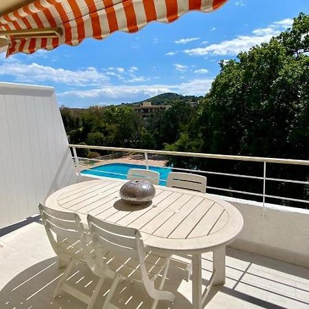 Charming Studio With Pool In Saint Tropez Appartement Buitenkant foto