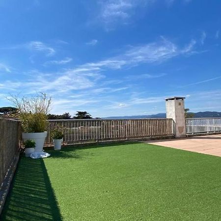 Charming Studio With Pool In Saint Tropez Appartement Buitenkant foto